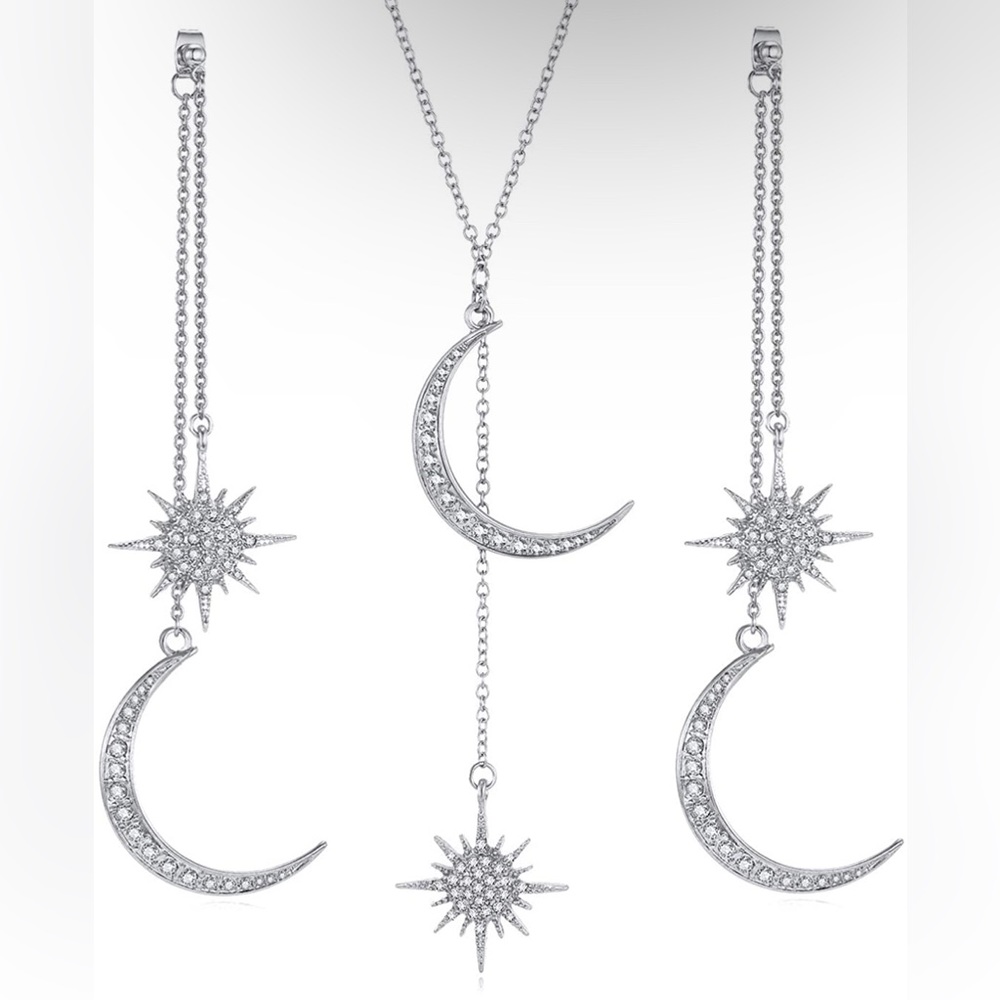 2/$5 Add another item to bundle. 
Fashion Set Crystal Star Moon & Earrings